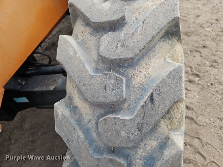 image for item DO4245 Lull 844C-42  telehandler