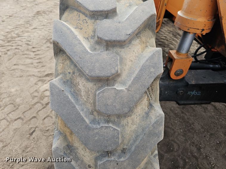 image for item DO4245 Lull 844C-42  telehandler