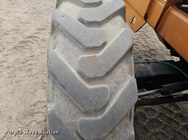 image for item DO4245 Lull 844C-42  telehandler