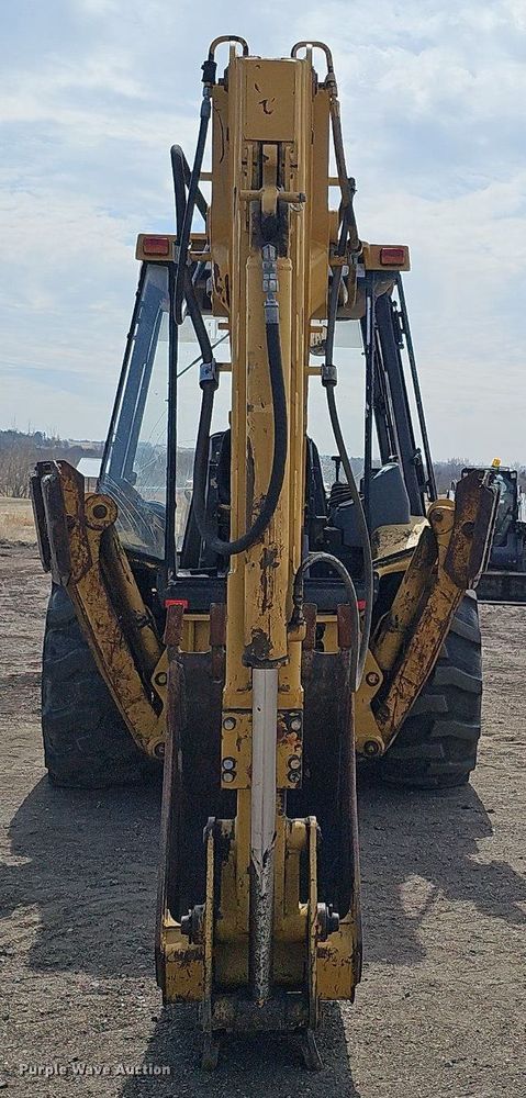 image for item DO4246 1999 Caterpillar 416C  backhoe
