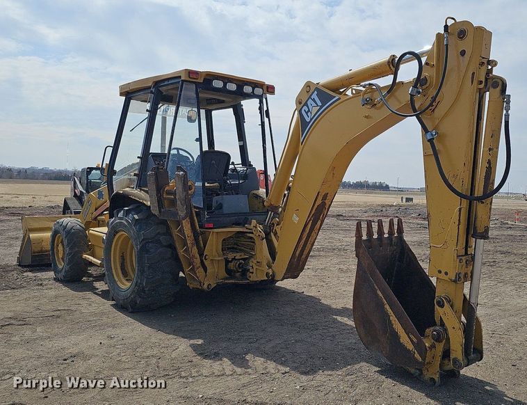 image for item DO4246 1999 Caterpillar 416C  backhoe