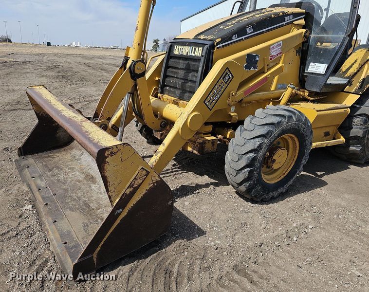 image for item DO4246 1999 Caterpillar 416C  backhoe