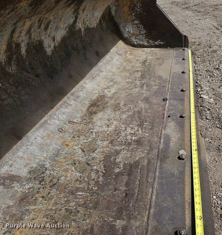 image for item DO4246 1999 Caterpillar 416C  backhoe