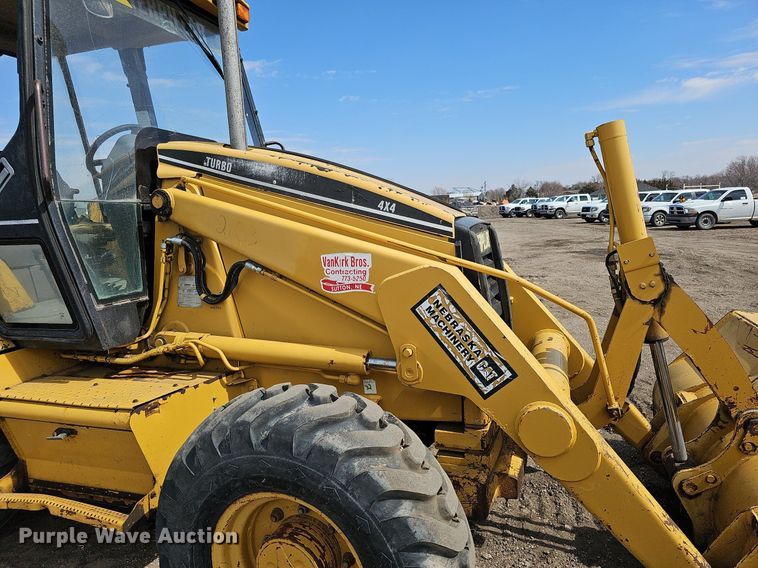 image for item DO4246 1999 Caterpillar 416C  backhoe