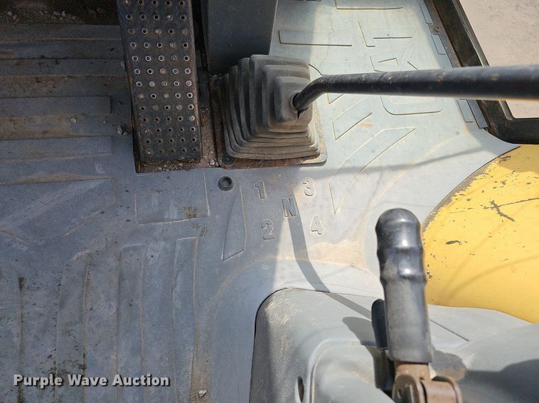 image for item DO4246 1999 Caterpillar 416C  backhoe