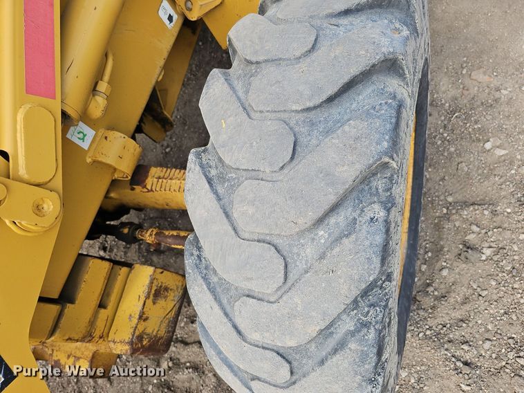 image for item DO4246 1999 Caterpillar 416C  backhoe