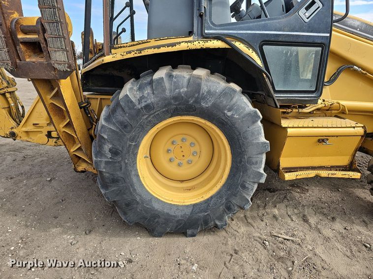 image for item DO4246 1999 Caterpillar 416C  backhoe