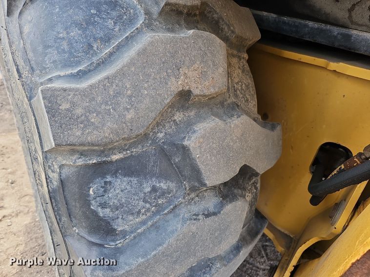 image for item DO4246 1999 Caterpillar 416C  backhoe