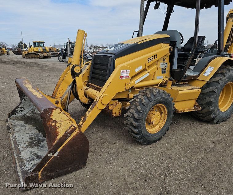image for item DO4248 2002 Caterpillar 430D  backhoe