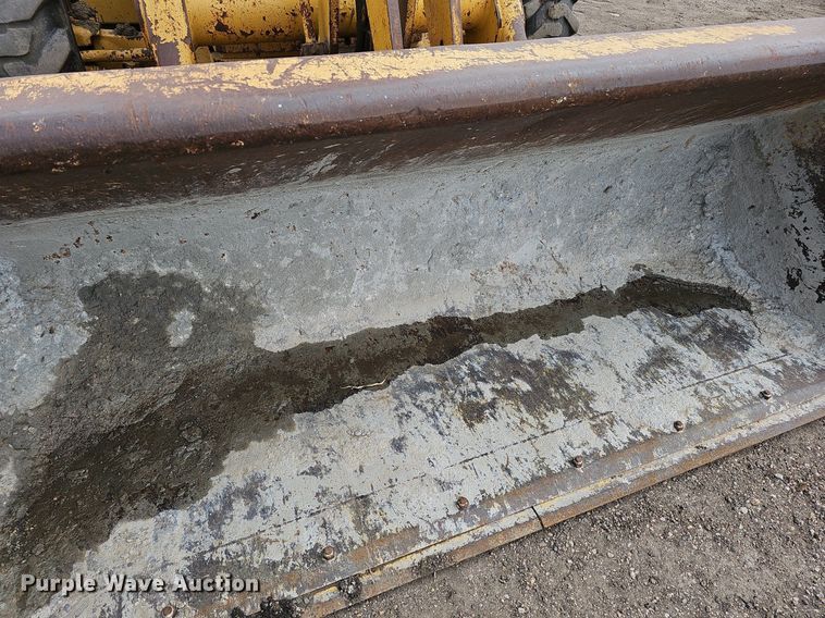 image for item DO4248 2002 Caterpillar 430D  backhoe