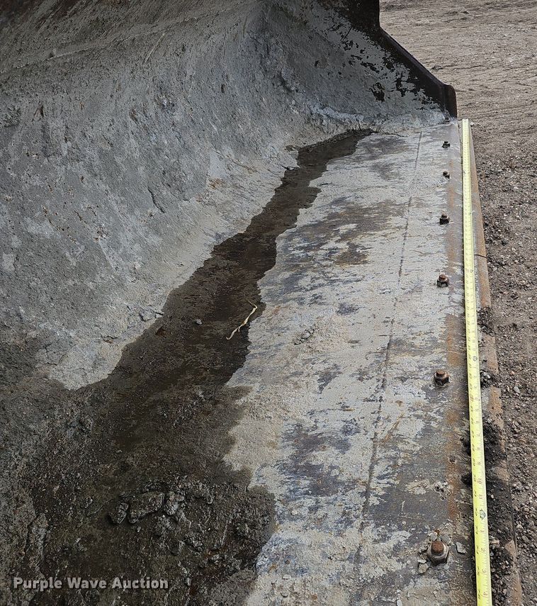 image for item DO4248 2002 Caterpillar 430D  backhoe