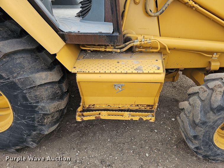 image for item DO4248 2002 Caterpillar 430D  backhoe