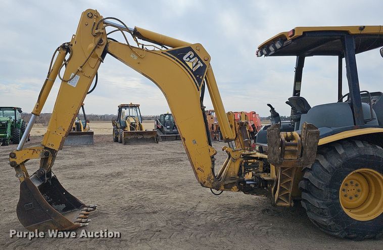 image for item DO4248 2002 Caterpillar 430D  backhoe