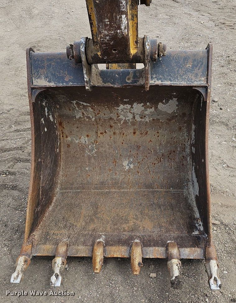 image for item DO4248 2002 Caterpillar 430D  backhoe