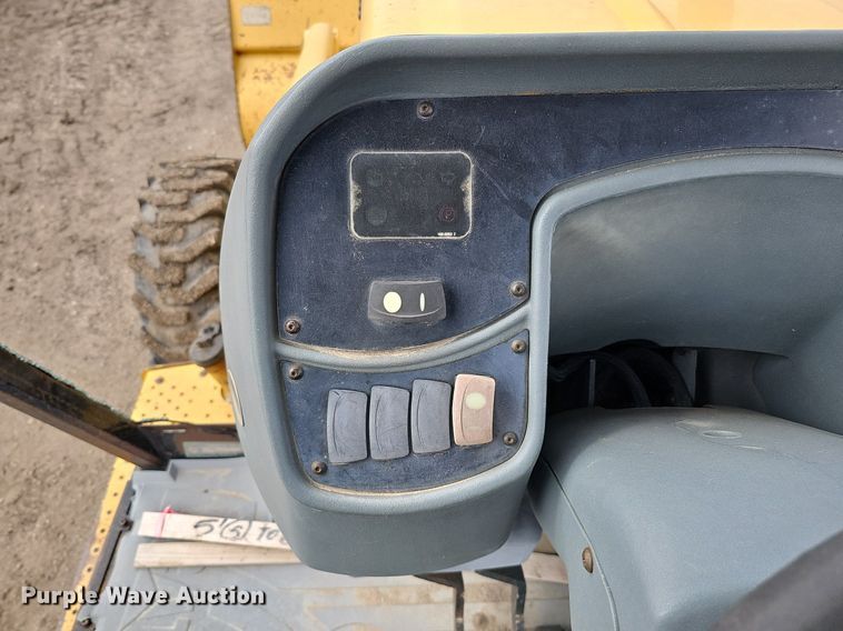 image for item DO4248 2002 Caterpillar 430D  backhoe