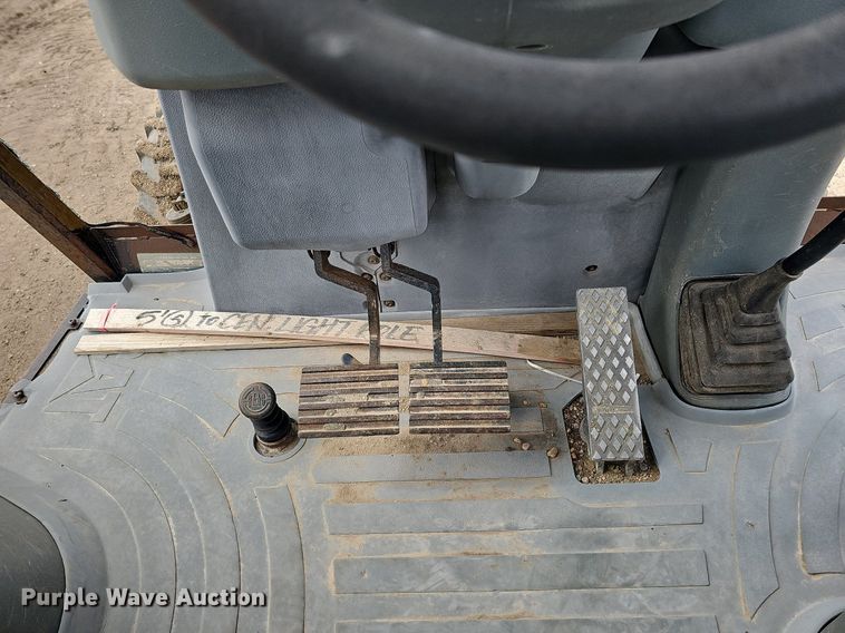 image for item DO4248 2002 Caterpillar 430D  backhoe