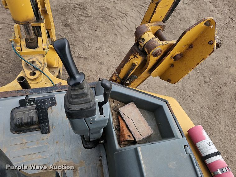 image for item DO4248 2002 Caterpillar 430D  backhoe