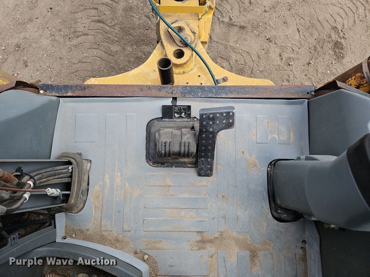 image for item DO4248 2002 Caterpillar 430D  backhoe