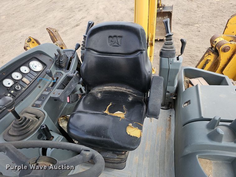 image for item DO4248 2002 Caterpillar 430D  backhoe