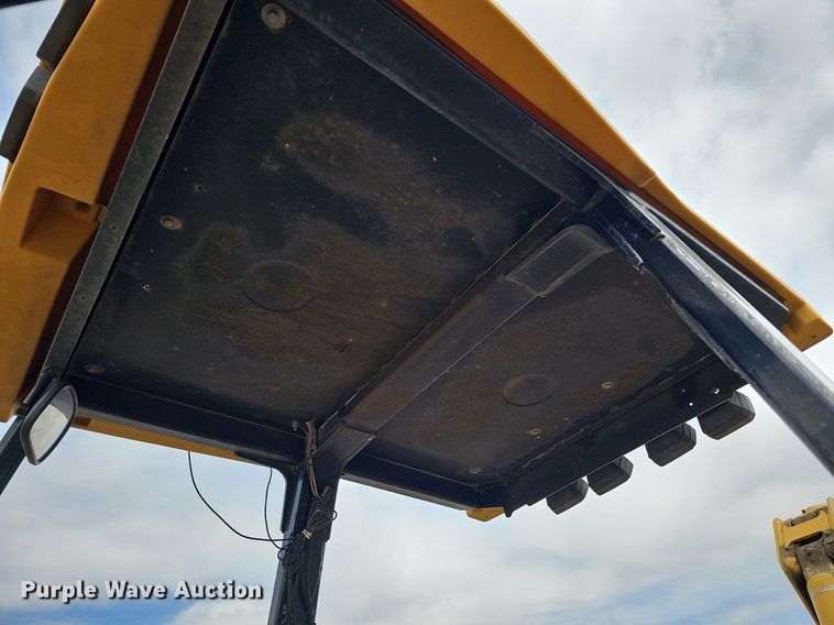 image for item DO4248 2002 Caterpillar 430D  backhoe