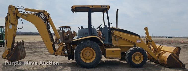 image for item DO4249 2002 Caterpillar 430D  backhoe