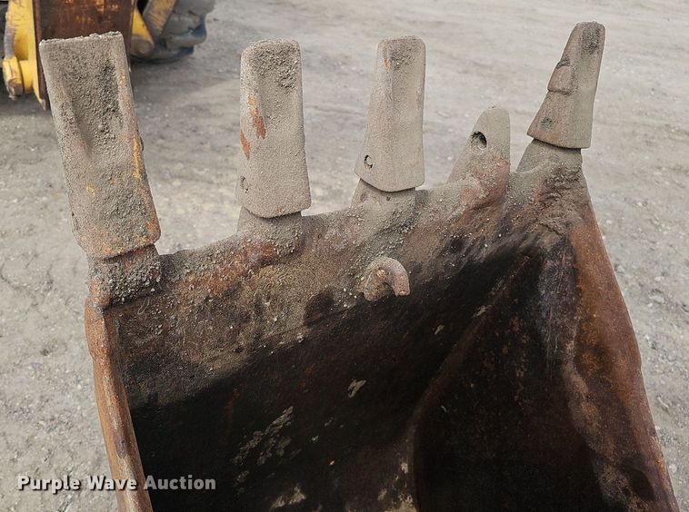 image for item DO4249 2002 Caterpillar 430D  backhoe