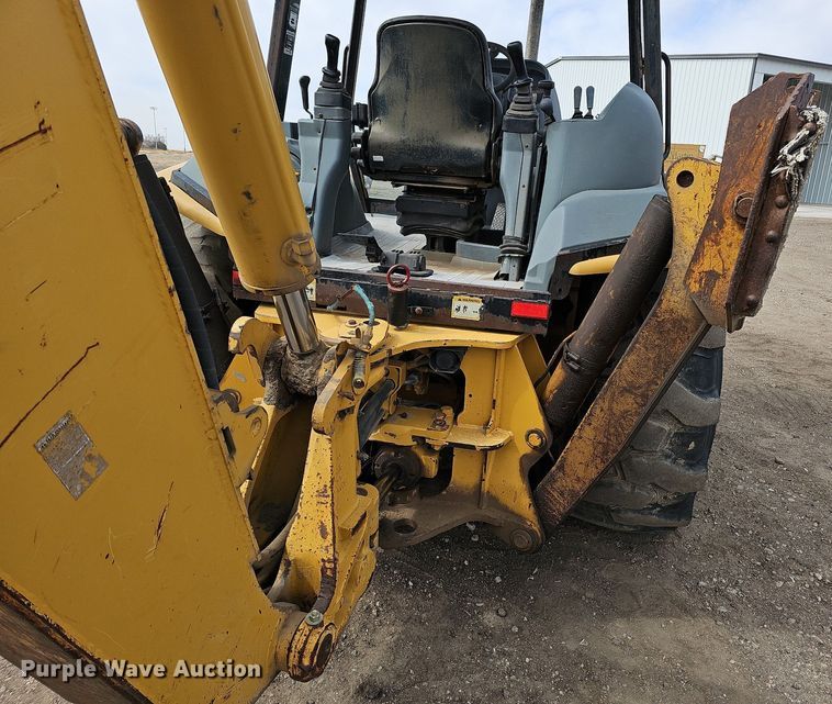image for item DO4249 2002 Caterpillar 430D  backhoe