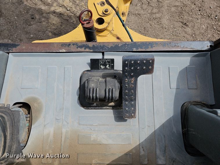 image for item DO4249 2002 Caterpillar 430D  backhoe