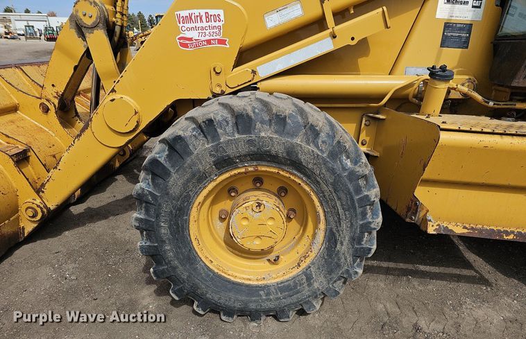 image for item DO4249 2002 Caterpillar 430D  backhoe