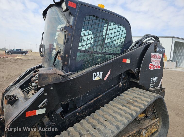 image for item DO4258 2010 Caterpillar 279C  tracked skid steer loader