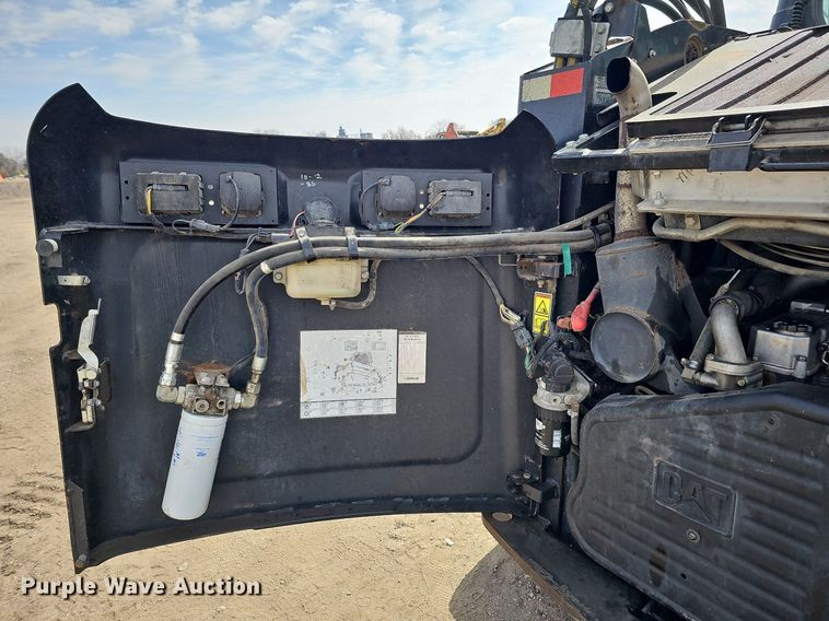 image for item DO4258 2010 Caterpillar 279C  tracked skid steer loader