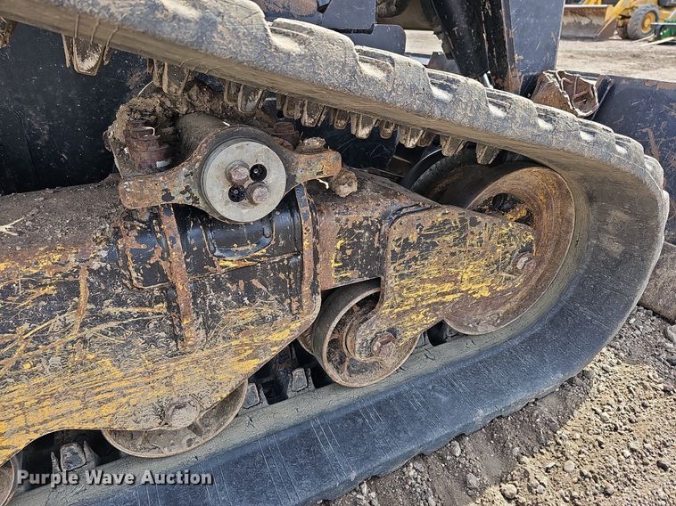 image for item DO4258 2010 Caterpillar 279C  tracked skid steer loader