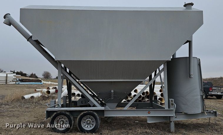 image for item DO4259 Mobile Concrete MT-200 LP  cement silo