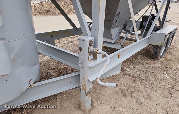 image for item DO4259 Mobile Concrete MT-200 LP  cement silo