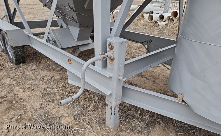 image for item DO4259 Mobile Concrete MT-200 LP  cement silo