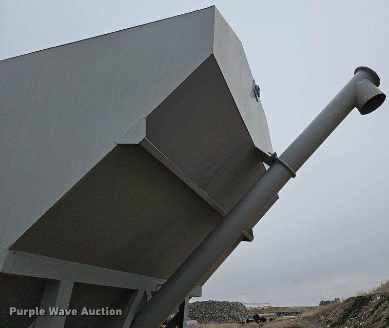 image for item DO4259 Mobile Concrete MT-200 LP  cement silo