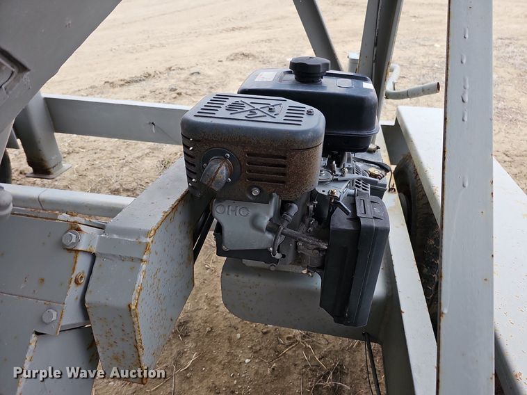 image for item DO4259 Mobile Concrete MT-200 LP  cement silo