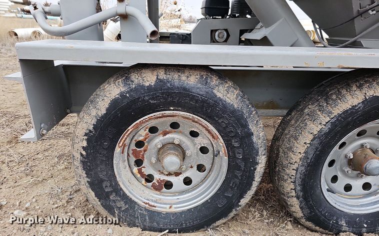 image for item DO4259 Mobile Concrete MT-200 LP  cement silo