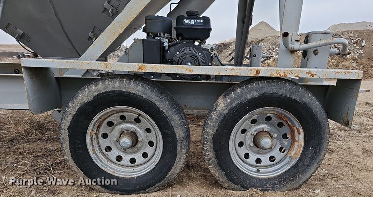 image for item DO4259 Mobile Concrete MT-200 LP  cement silo