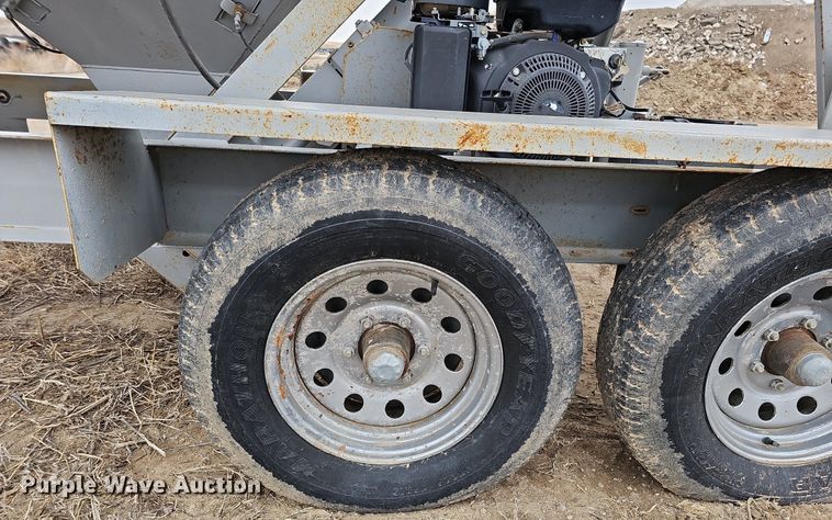 image for item DO4259 Mobile Concrete MT-200 LP  cement silo