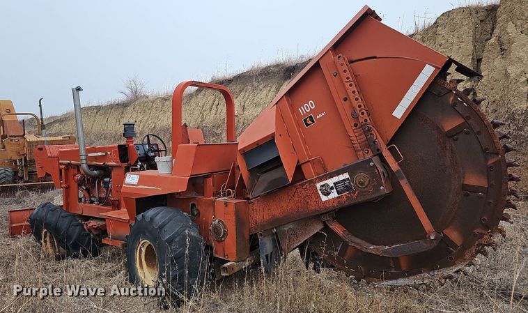 image for item DO4261 Ditch Witch 6510  rock saw