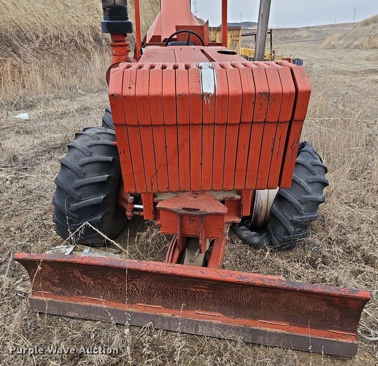 image for item DO4261 Ditch Witch 6510  rock saw