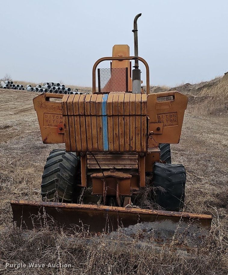 image for item DO4262 Ditch Witch 6510  rock saw