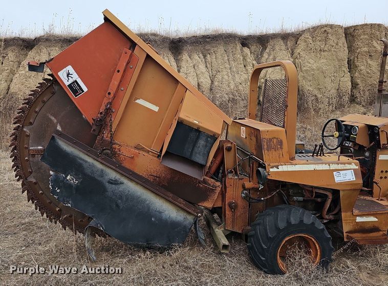 image for item DO4262 Ditch Witch 6510  rock saw