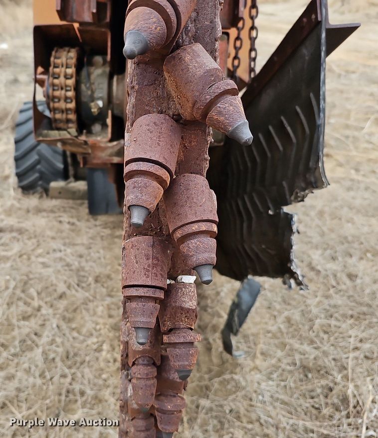 image for item DO4262 Ditch Witch 6510  rock saw