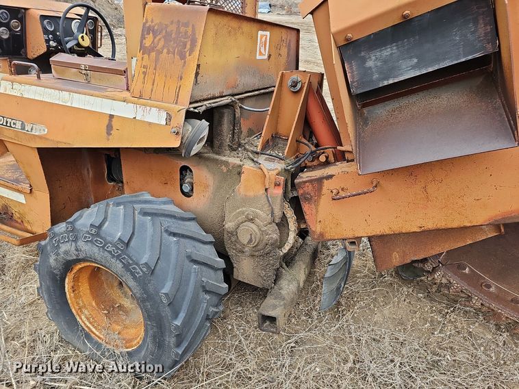 image for item DO4262 Ditch Witch 6510  rock saw