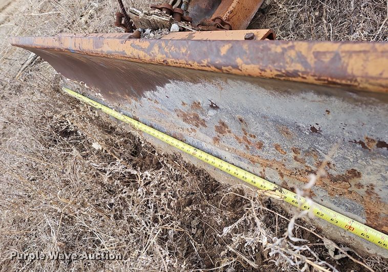 image for item DO4262 Ditch Witch 6510  rock saw