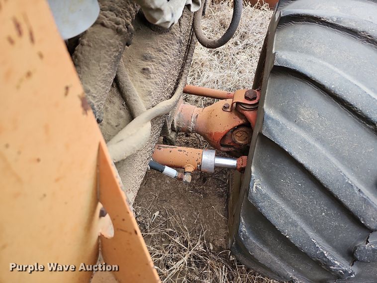 image for item DO4262 Ditch Witch 6510  rock saw