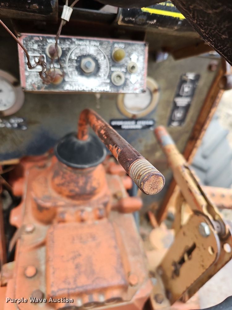 image for item DO4262 Ditch Witch 6510  rock saw