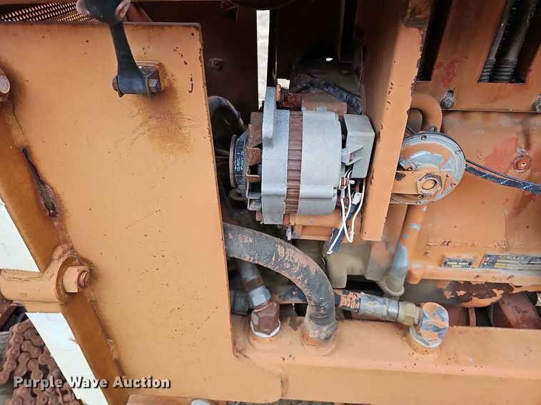 image for item DO4262 Ditch Witch 6510  rock saw